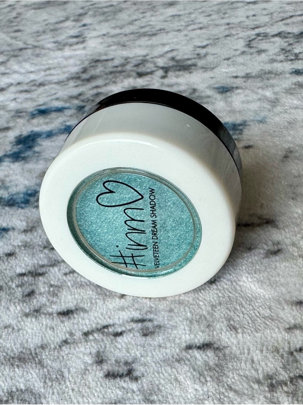 Beautiful Light Blue Shimmery Eyeshadow - RETRO NWT